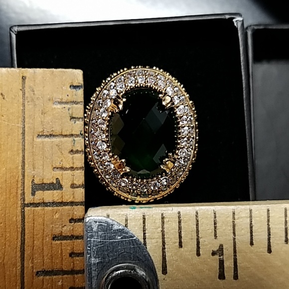 Statement Ring - Picture 7 of 8